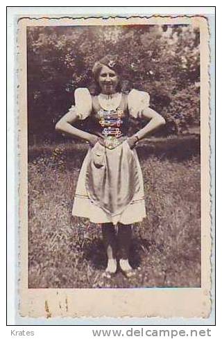 Postcard - National Costumes - Unclassified