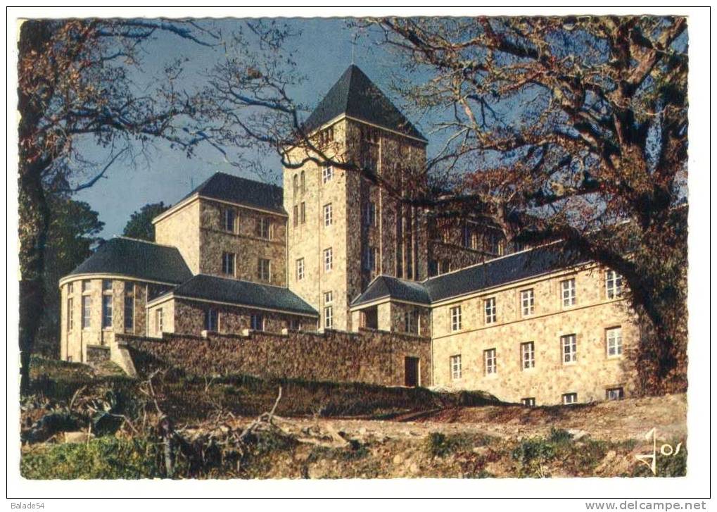 CPM - LANDEVENNEC (29) La Nouvelle Abbaye - Landévennec