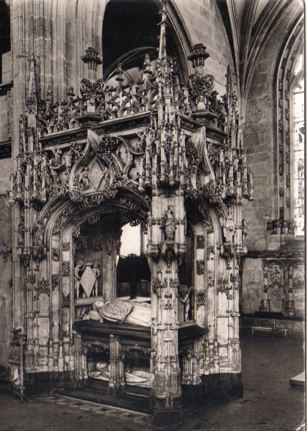 CPM De Détail De L´Eglise De Brou De Bourg En Bresse   Tombeau De Marguerite D´Autriche - Monuments