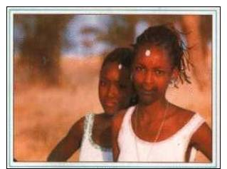 Sénégal : Fillettes Peulh ,avec Des Tresses Dans Les Cheveux - Senegal