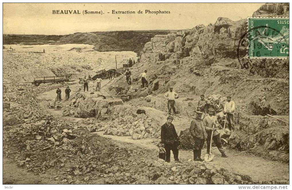 CPA  (  80)BEAUVAL EXTRACTION DE PHOSPHATES  (theme Carriere) - Beauval