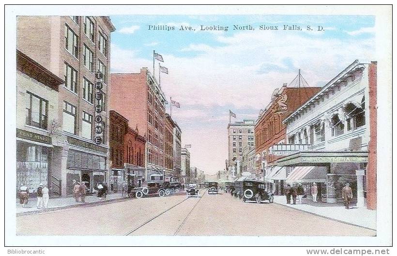 U.S.A. - SD - PHILIPS AVENUE, LOOKING NORTH, SIOUX FALLS - Sioux Falls