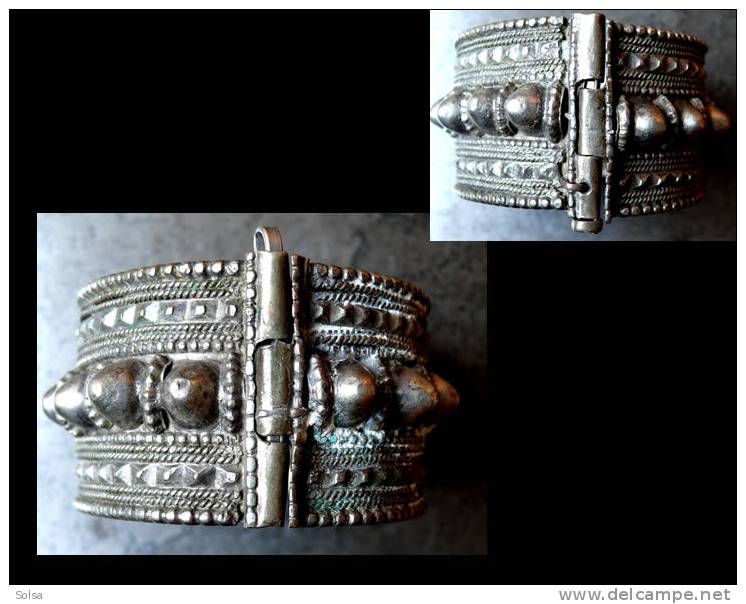 Ancien Bracelet De Défense Bédouin  /Old Omani Silver Cuff Bracelet - Ethnisch