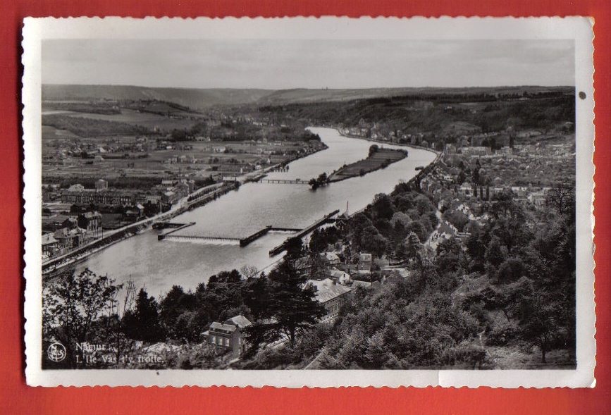 M748 Namur L'Ile Vas T'y Frotte. Cachet Touristique, 194?  Thill Sans Numéro - Autres & Non Classés