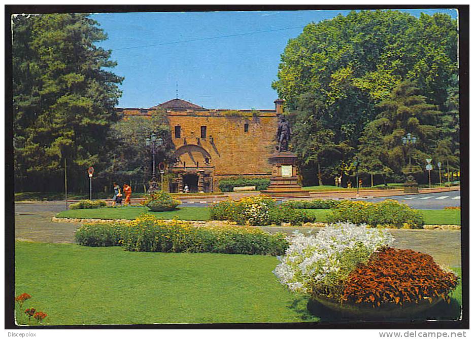 B1184 Torino - Il Mastio Della Cittadella E Monumento A Pietro Micca - Monument To Pietro MIcca / Viaggiata 1968 - Andere Monumente & Gebäude