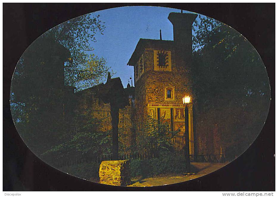 B1194 Torino - Borgo Medioveale, Notturno - Bourg Médieval, Medioeval Borough, Mittelalter Weiler / Viaggiata 1973 - Piazze