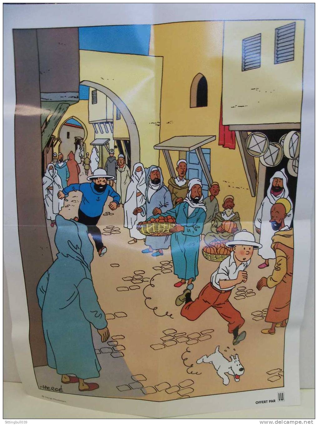 TINTIN. PUB Biscuits LU Le Petit Ecolier. Sachet Contenant 1 Poster + 1 Boîte De 8 Pastels Offerts Par LU. 1993. - Advertentie