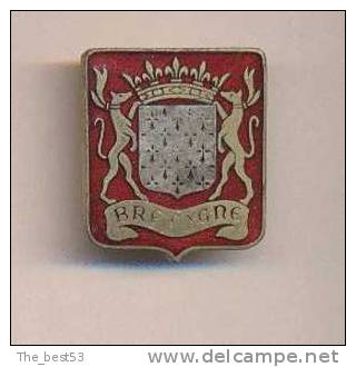 Insigne   EB 2/91  Bretagne      Cazaux - Airforce