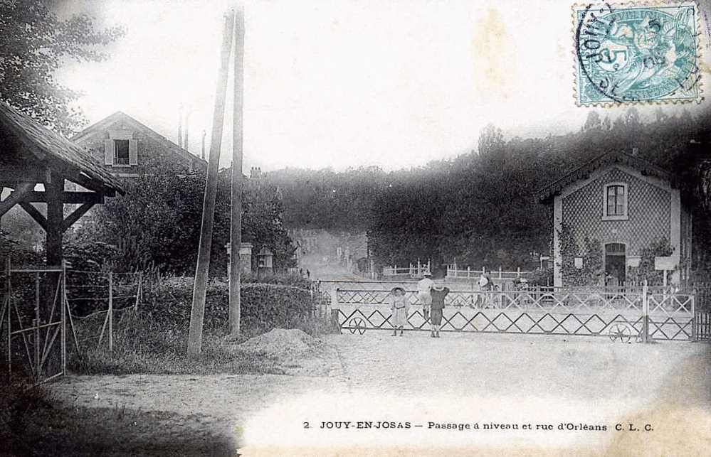 78 JOUY EN JOSAS PASSAGE A NIVEAU ET RUE D´ORLEANS - Jouy En Josas