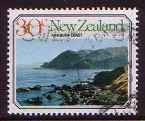 1977 - New Zealand Seascapes 30c KAIKOURA COAST Stamp FU - Oblitérés