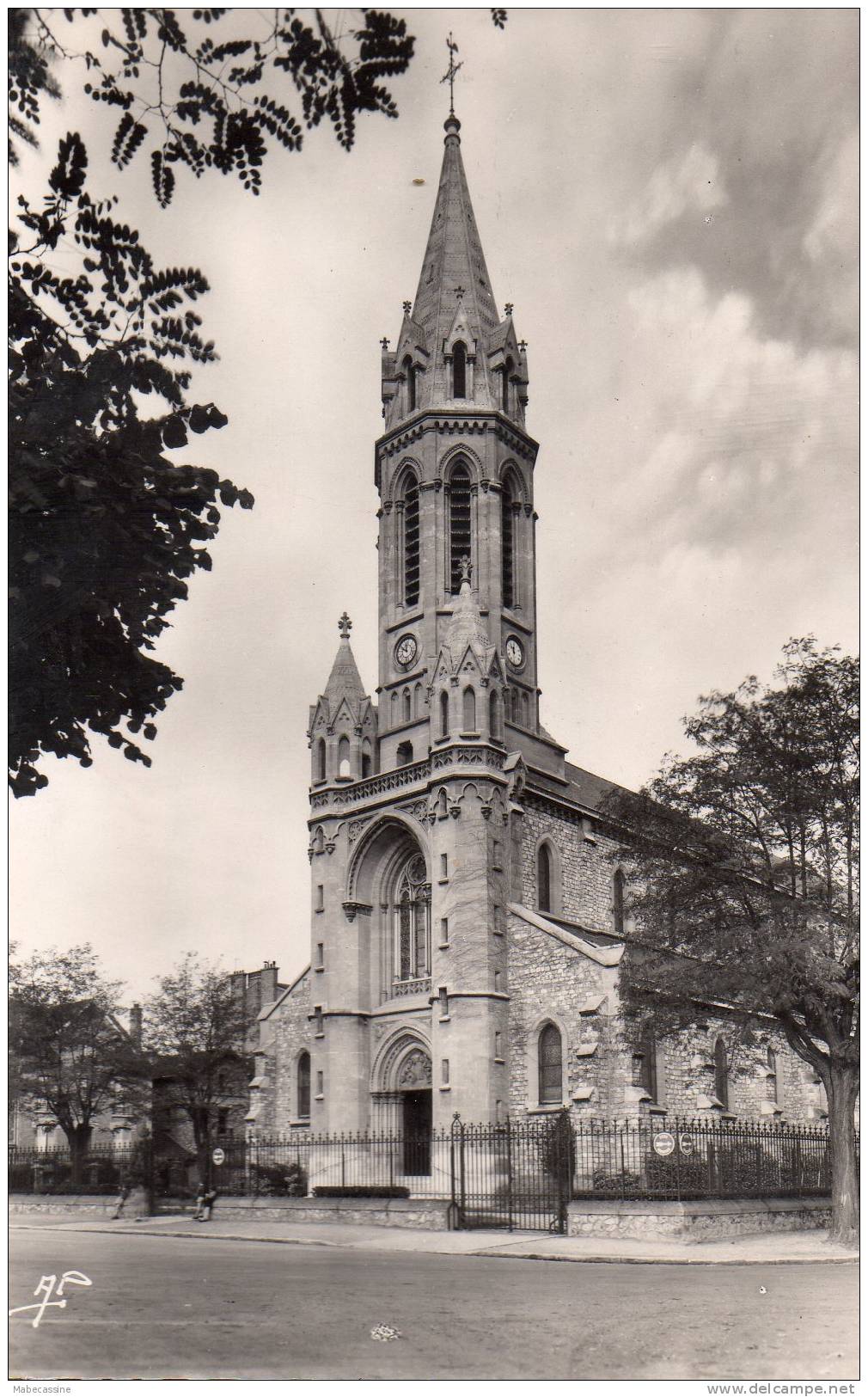 78 Cpsm Le Chesnay Eglise St Antoinne De Padoue - Le Chesnay