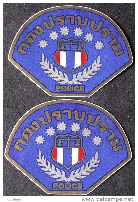 POLICE  THAILANDE  2 Autocollants / Stickers  PORT  OFFERT - Politie & Rijkswacht