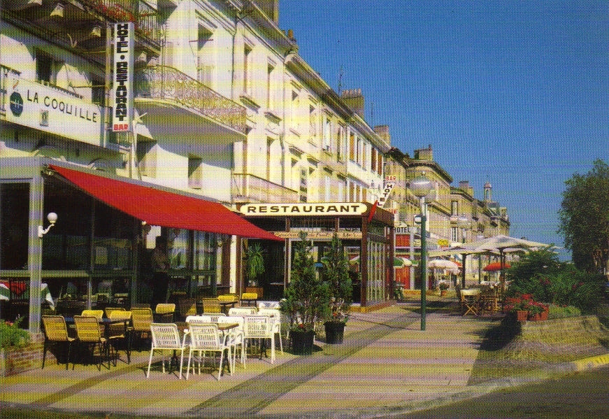 CPM De Pauillac   Les Quais Face Au Port - Pauillac