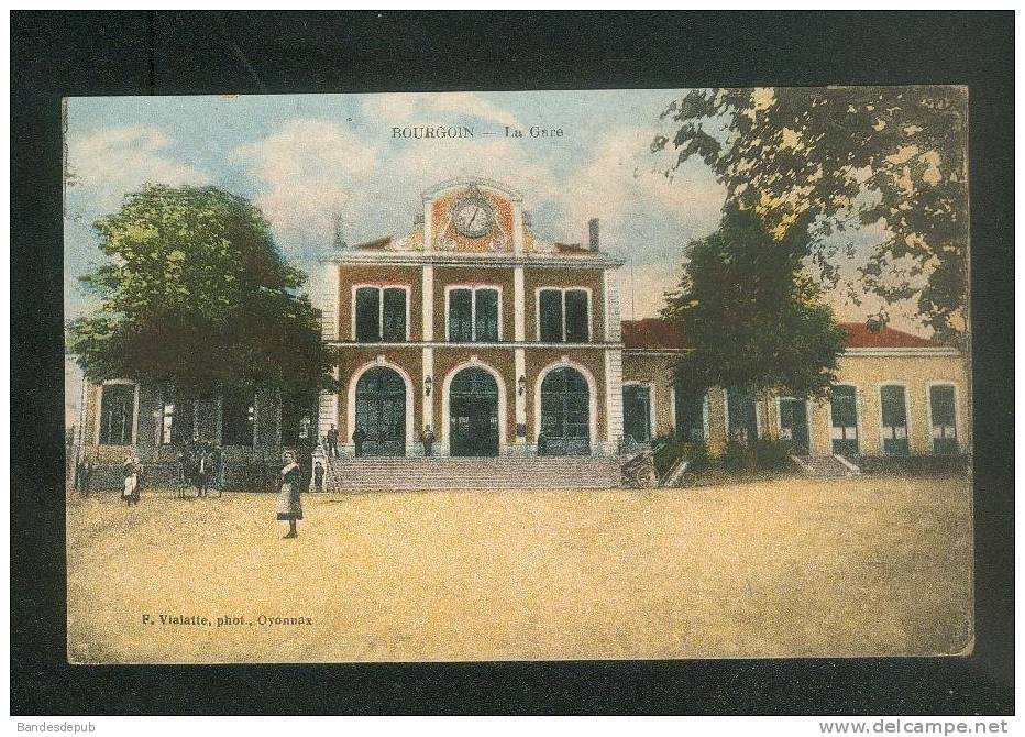 Bourgoin (38) - La Gare ( Animée Vialatte Phot. Oyonnax ) - Bourgoin