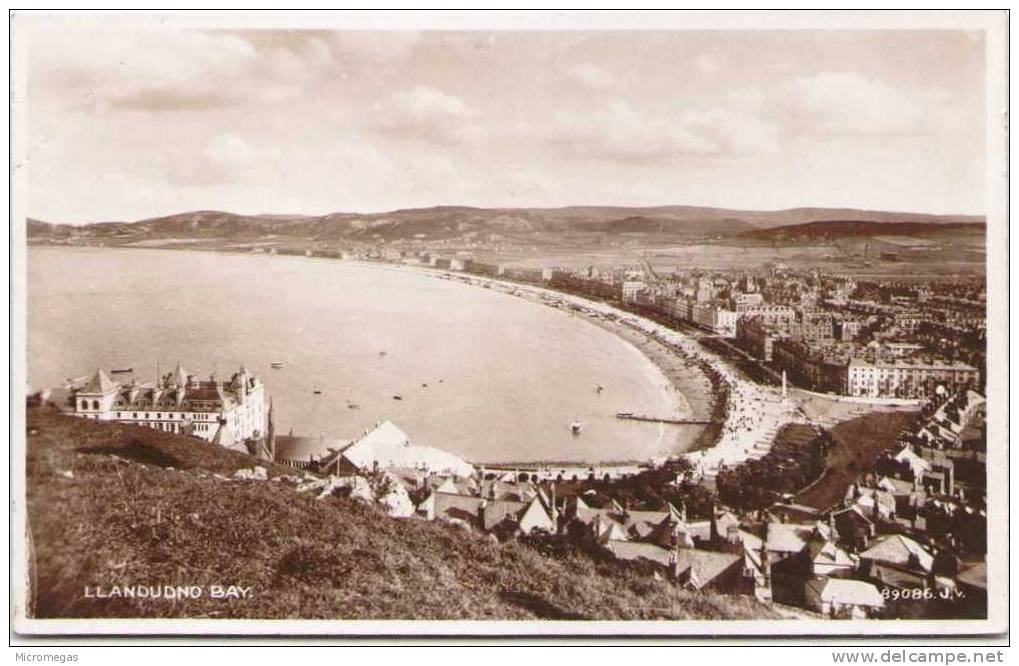 Llandudno Bay - Caernarvonshire