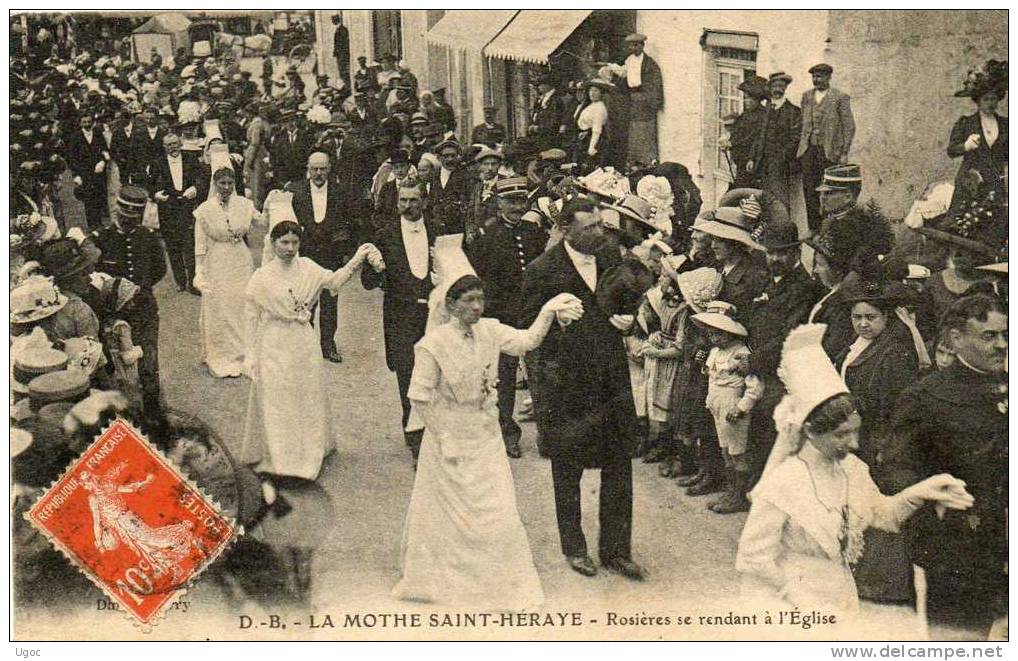 CPA - 79 - LA MOTTE-SAINT-HERAYE - Rosières Se Rendant à L'église - 157 - La Mothe Saint Heray