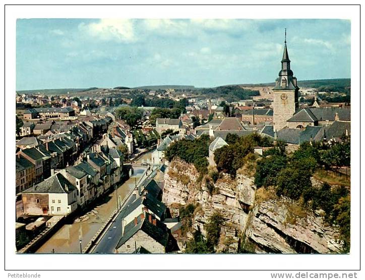 (F322) - Couvin - Panorama Vu Du Haut De La Falaise - Couvin