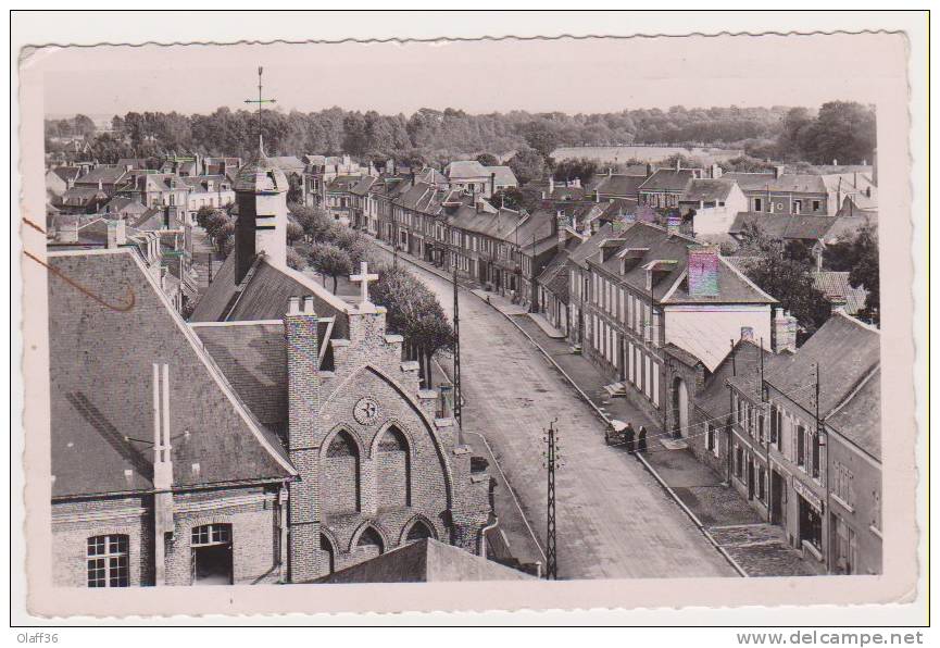 CPM SOMME 80  RUE   Panorama De La Ville - Rue