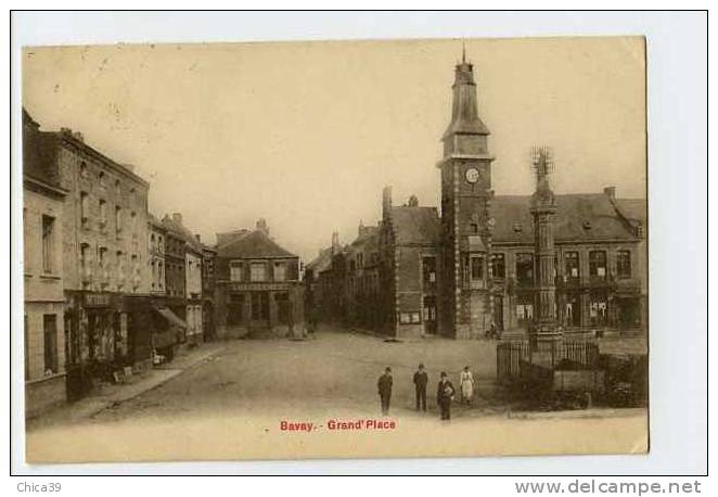 013529  -  BETHUNE  -  Grand'Place Et Beffroi ( Côté Ouest ) - Bethune