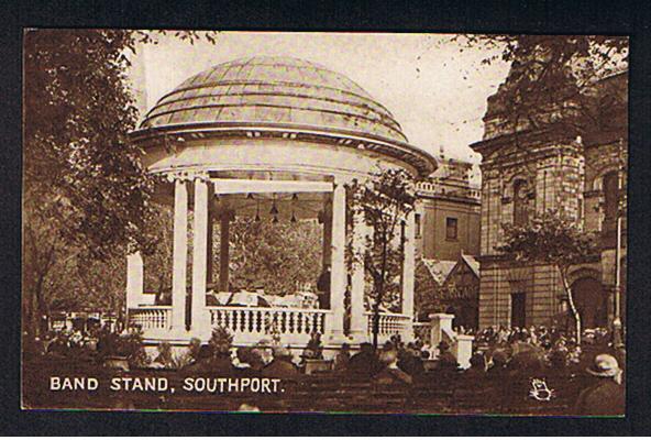 RB 576 - Raphael Tuck Postcard Band Stand Southport Lancashire - Southport