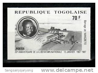 Photo Essay, Togo Sc1417 Liberation, Dam - Andere & Zonder Classificatie