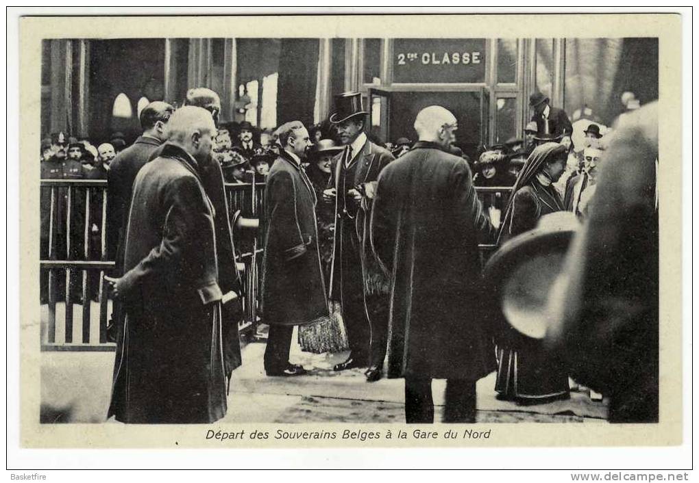 Départ Des Souverains Belges à La Gare Du Nord (Bruxelles - Animé) - Chemins De Fer, Gares