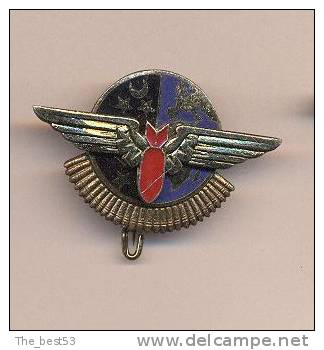 Insigne     BA 120   Cazaux - Airforce