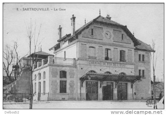 SARTROUVILLE 8 . - La Gare - Sartrouville
