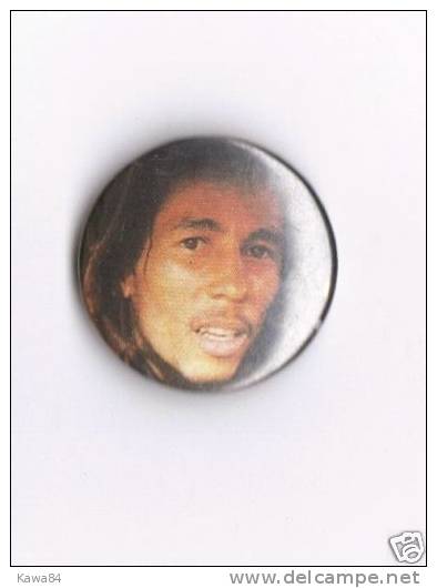 DIVERS  Bob Marley  " Badge " - Varia