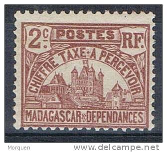 Lote 4 Sellos Madagascar, Colonia Francesa, Num 28, 67 Y Taxe 8, 31 */º - Timbres-taxe