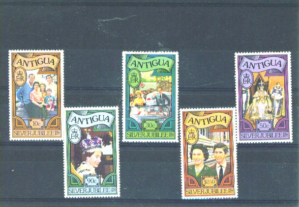 ANTIGUA - 1977 Silver Jubilee UM - 1960-1981 Autonomia Interna