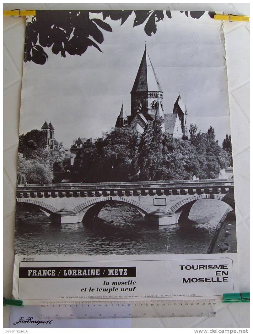 TOURISME EN MORSELLE, LA MOSELLE ET LE TEMPLE NEUF. FRANCE, LORRAINE, METZ. - Other & Unclassified