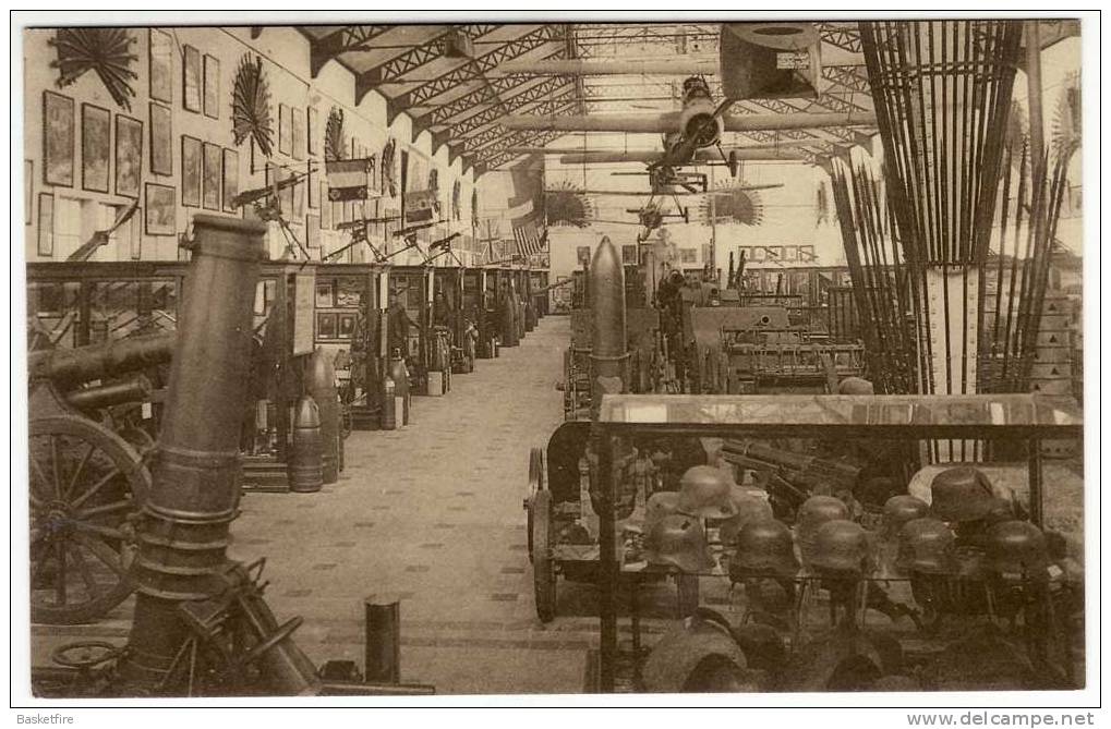 Bruxelles : Musée Royal De L'Armée : Le Hall Des Alliés (2) - 1914-1918 - Musea