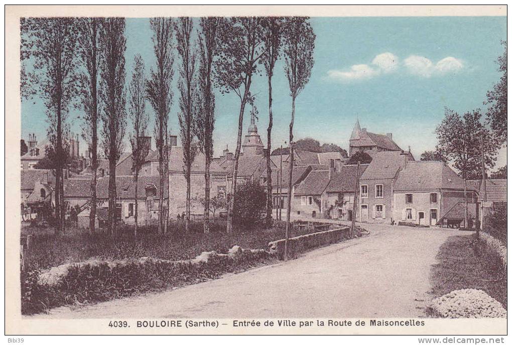 BOULOIRE.  _  Entrée De Ville Par La Route De Maisoncelles.Carte Colorisée Et Animée. Deux Jeunes Garcons à Gauche Au Pi - Bouloire