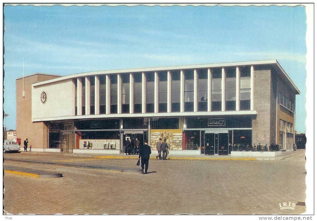 LA LOUVIERE - Capitale Du Centre - La Gare Centrale - La Louvière