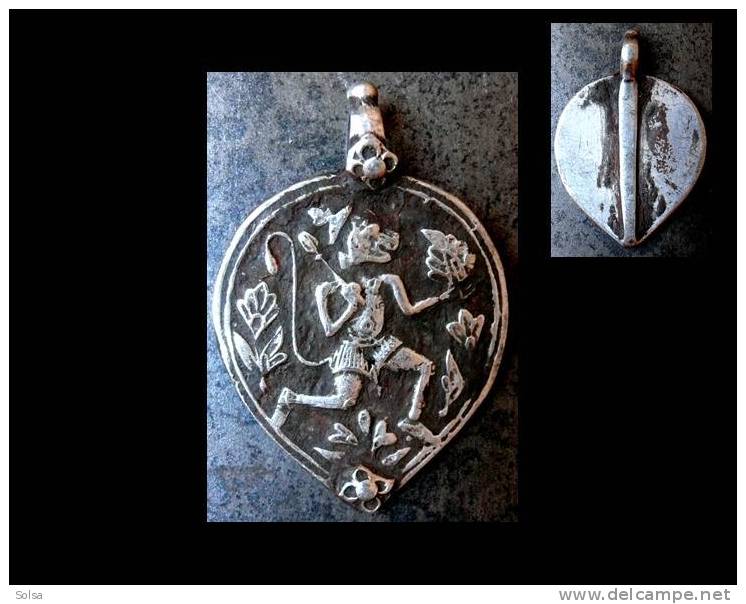 Ancienne Madaliya Pendentif Amulette Figurant Hanuman / - Pendentifs