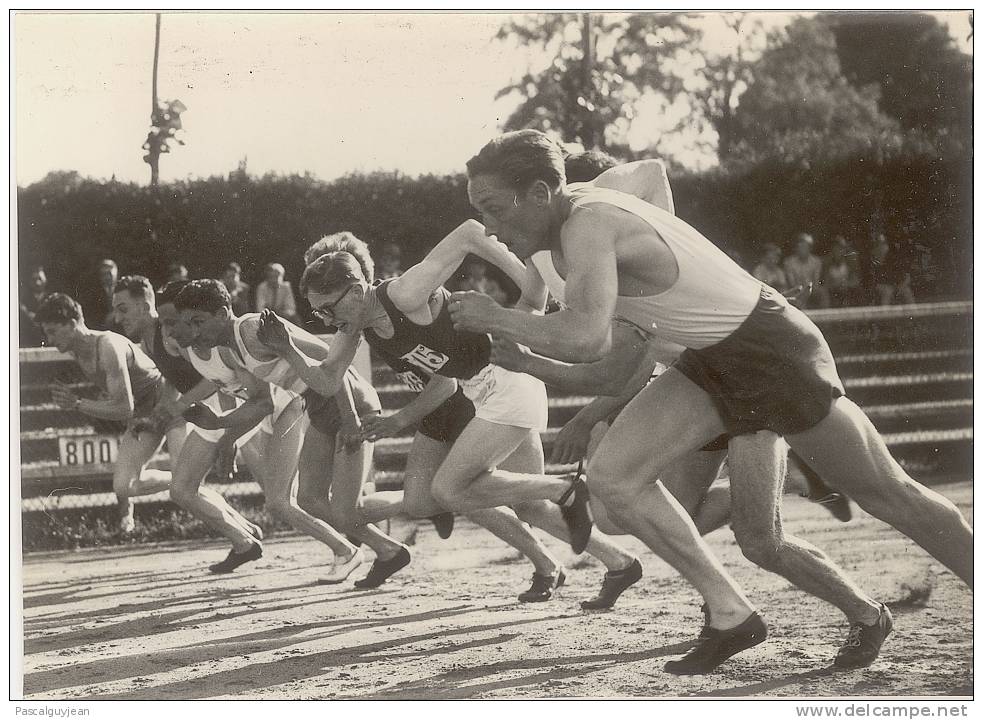 PHOTO PRESSE ATHLETISME - REGNIER - CHAMP. FRANCE UNIVERSITAIRE 1946 - Athlétisme