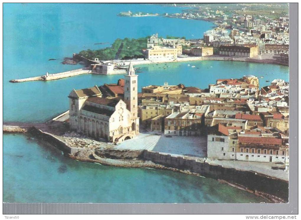 TRANI IL PORTO E LA CATEDRALE   -C897 - Trani