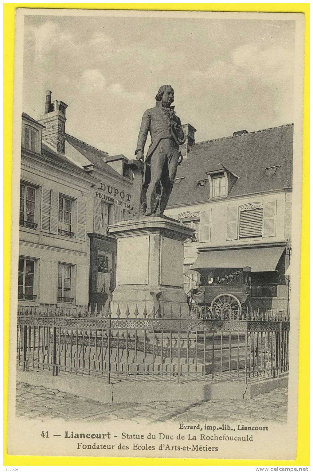 LIANCOURT (Oise 60) Place Et STATUE DU DUC DE LA Rochefoucault - Liancourt