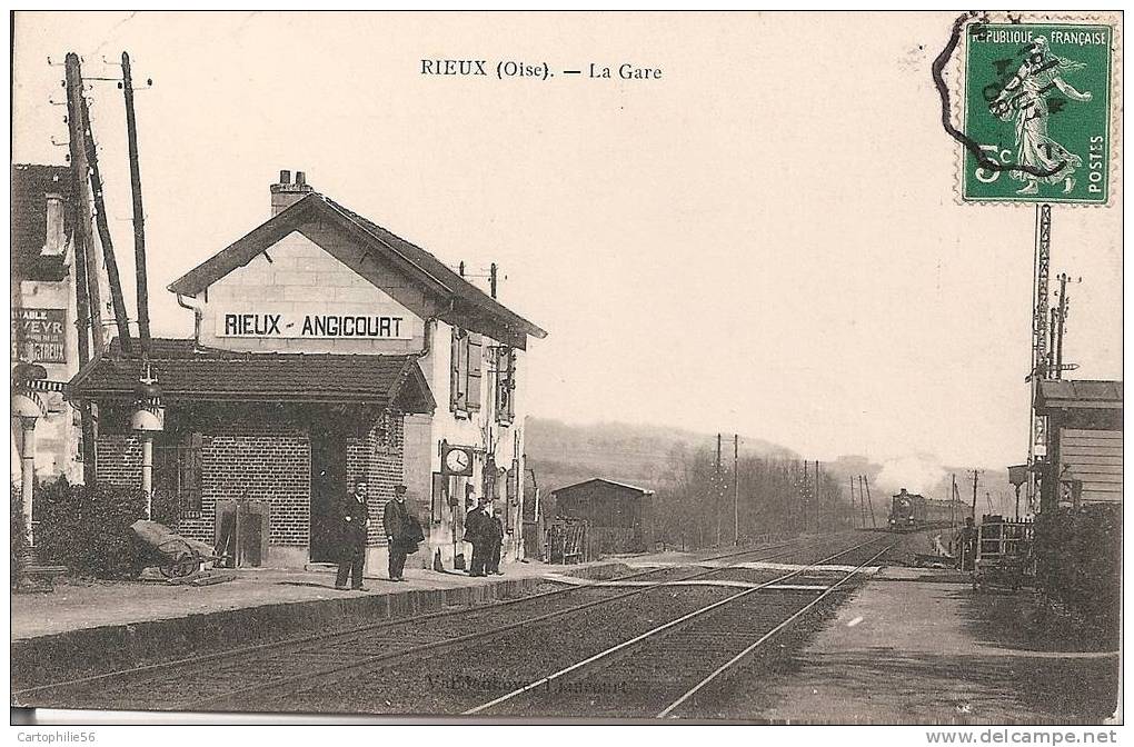 60 RIEUX - La Gare. - Gares - Avec Trains