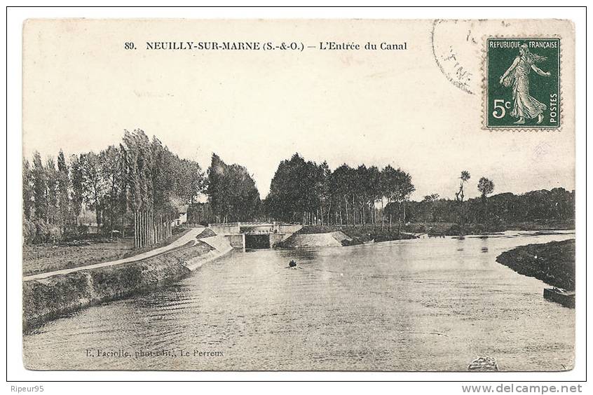 93 NEUILLY Sur MARNE - L Entree Du Canal - Neuilly Sur Marne