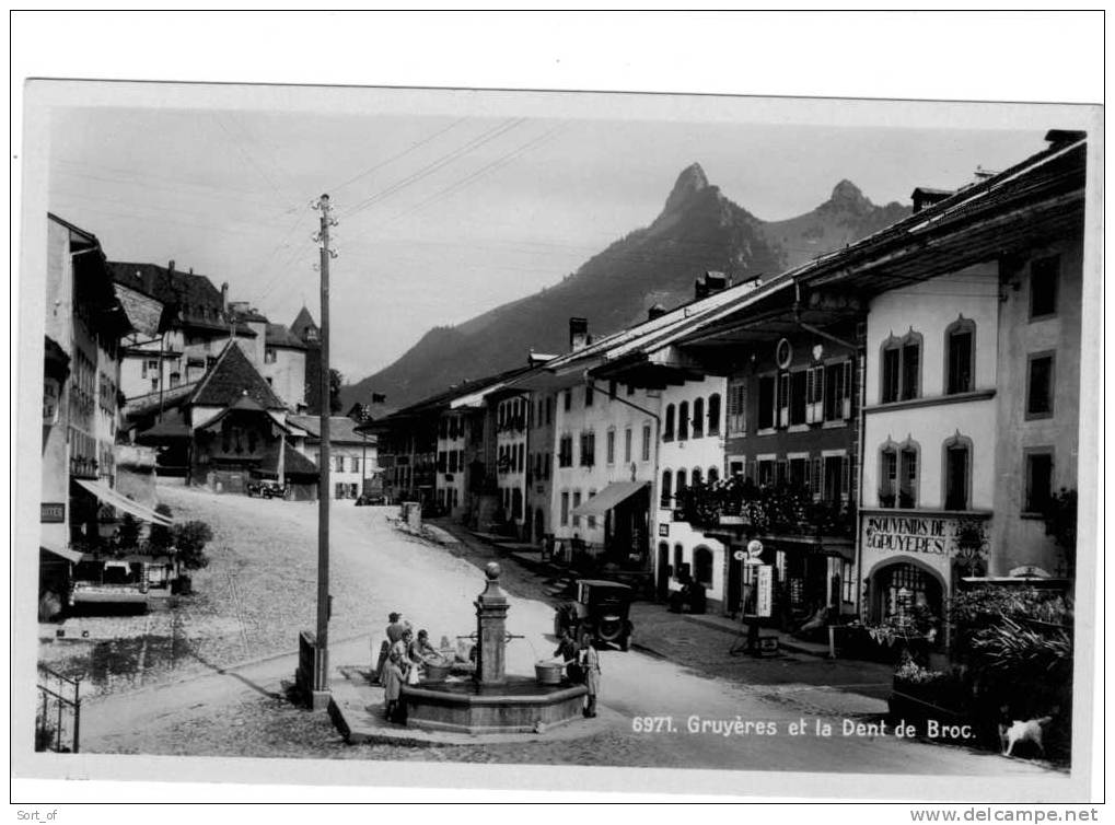 GRUYERES ET LA DENT DE BROC - (carte Photo) - A385 - Broc