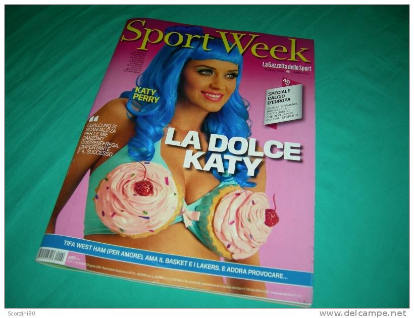 Sport Week N° 507 (n° 29-2010) KATY PERRY Sexy - Deportes