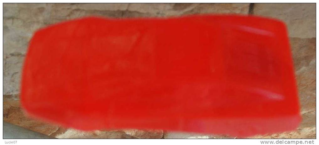 Achat Immdt. Echantillon VOITURE PLASTIQUE   RED  GIORGIO BEVERLEY HILLS  Tube - Parfumproben - Phiolen