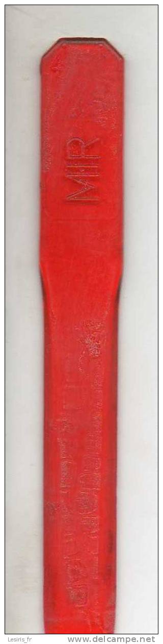 OUVRE LETTRES - COUPE PAPIER - PLASTIC ROUGE - MIR - Letter-opener