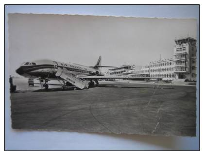 Airport Aéroport   Nice   Très Belle Cpsm  Piste D Envoi  Caravelle Air France - Transport Aérien - Aéroport