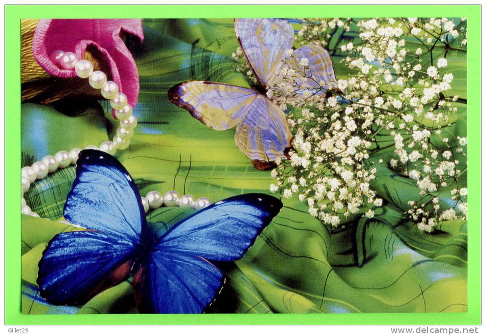 PAPILLONS DANS LES FLEURS - Butterflies