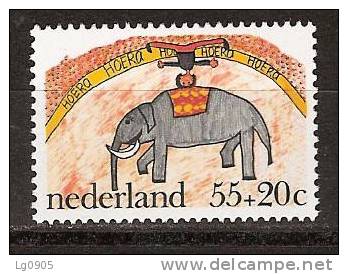 Netherlands Nederland Niederlande Pays Bas 1105 MNH; Olifant, Elephant, Elefante 1976 MUCH MORE ELEPHANTS LOOK !! - Eléphants