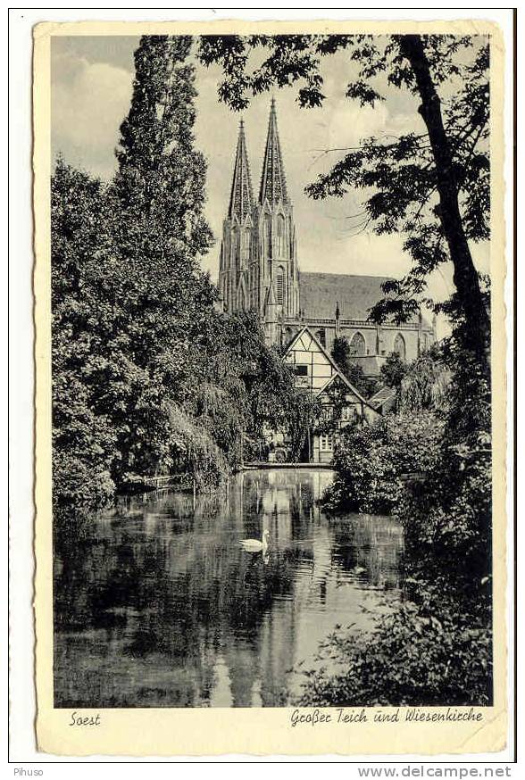 D535    SOEST : Grosser Teich Und Wiesenkirche - Soest