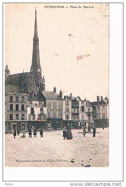 PITHIVIERS - Place Du Mariroi - Pithiviers